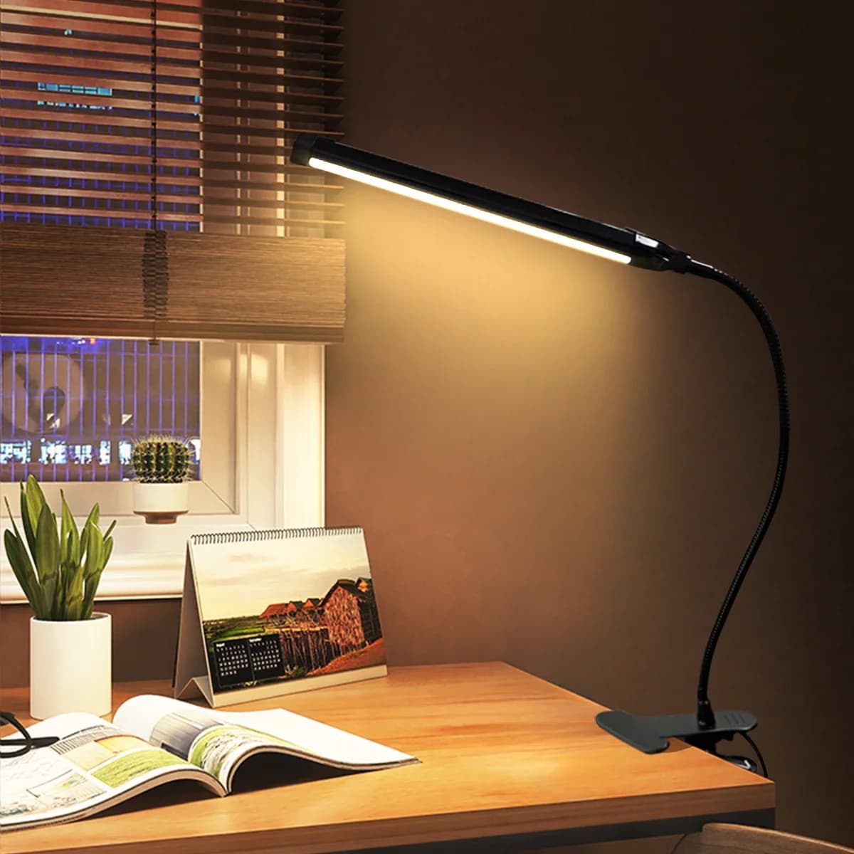 Đèn bàn LED kẹp USB cho đọc sách và học tập