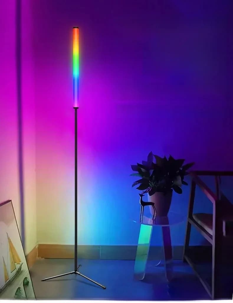 Đèn đứng đổi màu RGB đồng bộ nhạc và điều khiển ứng dụng