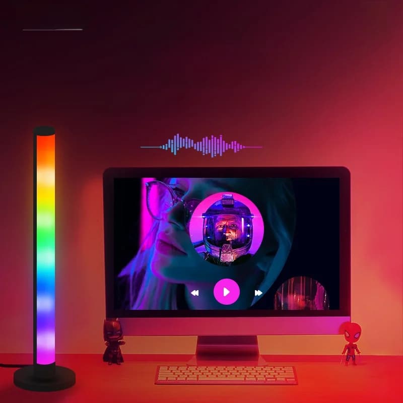 Đèn bàn LED RGB phản ứng âm thanh, điều khiển qua ứng dụng